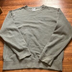 Nile Speckled Gray Crewneck Sweatshirt